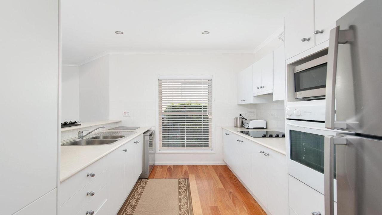 Dutchie'S Sand & Sea Beach House - Easy Walk To The Beach Nelson Bay Eksteriør bilde