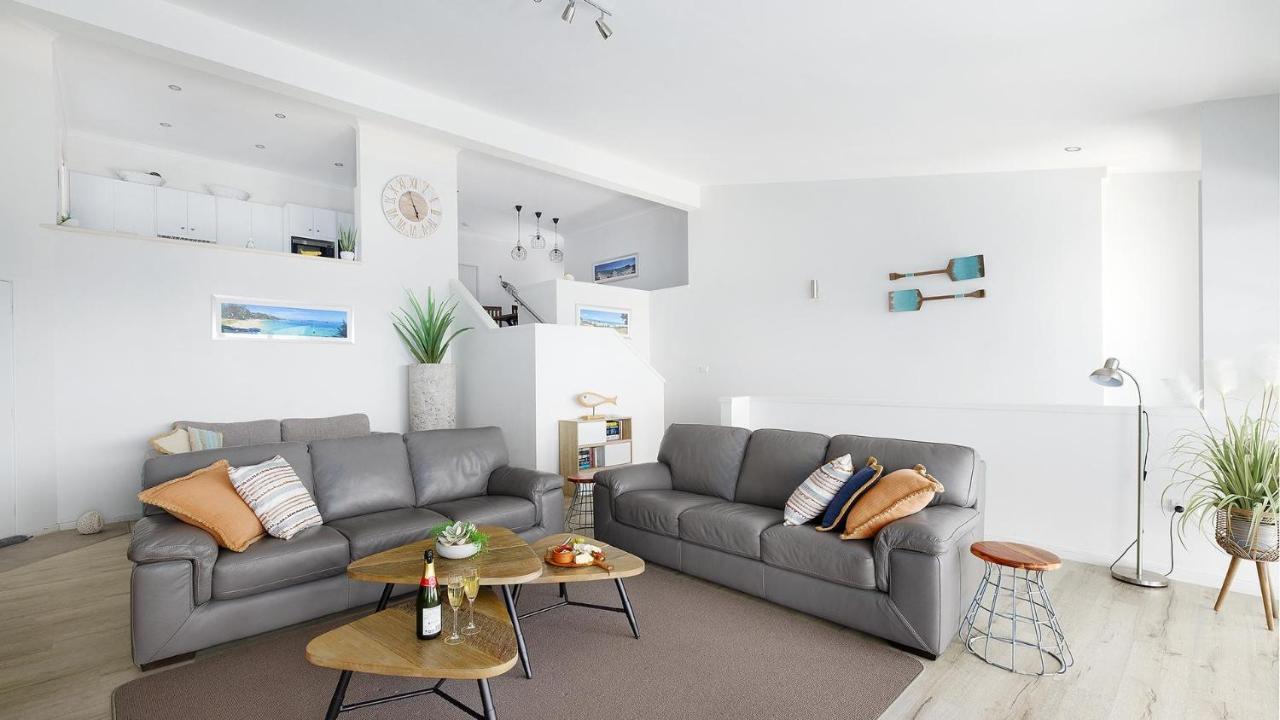 Dutchie'S Sand & Sea Beach House - Easy Walk To The Beach Nelson Bay Eksteriør bilde