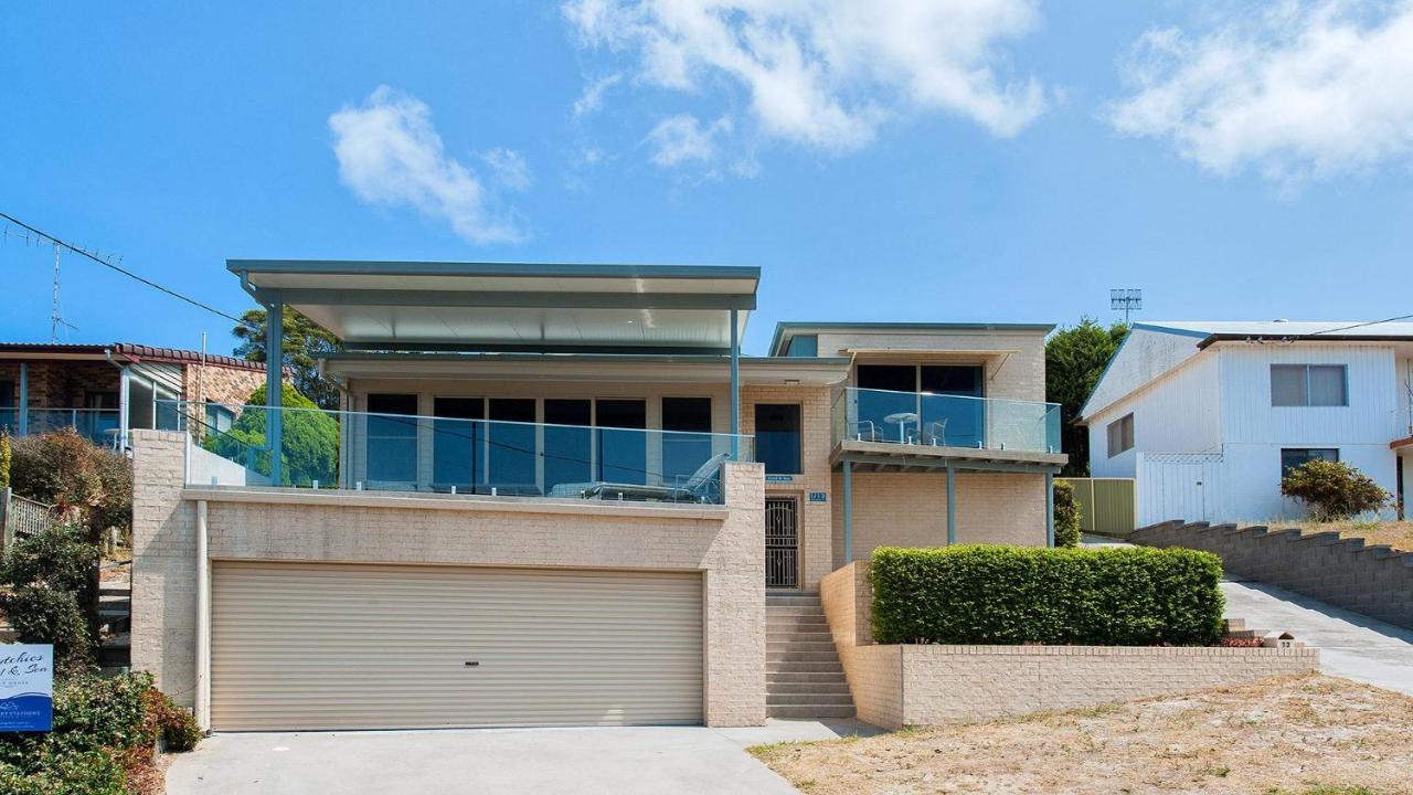 Dutchie'S Sand & Sea Beach House - Easy Walk To The Beach Nelson Bay Eksteriør bilde