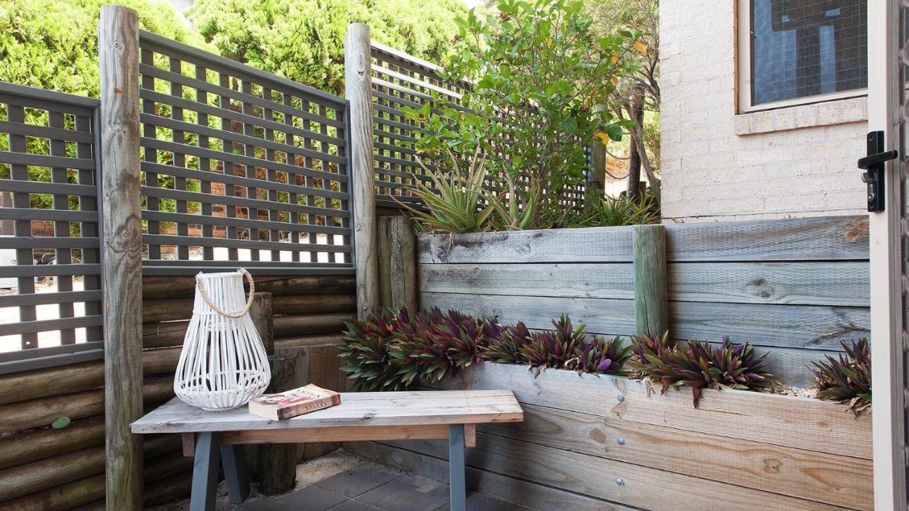 Dutchie'S Sand & Sea Beach House - Easy Walk To The Beach Nelson Bay Eksteriør bilde